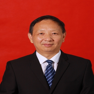 高中校長兼數學老師——張曙光
