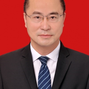 高中部常務副校長  劉開滿